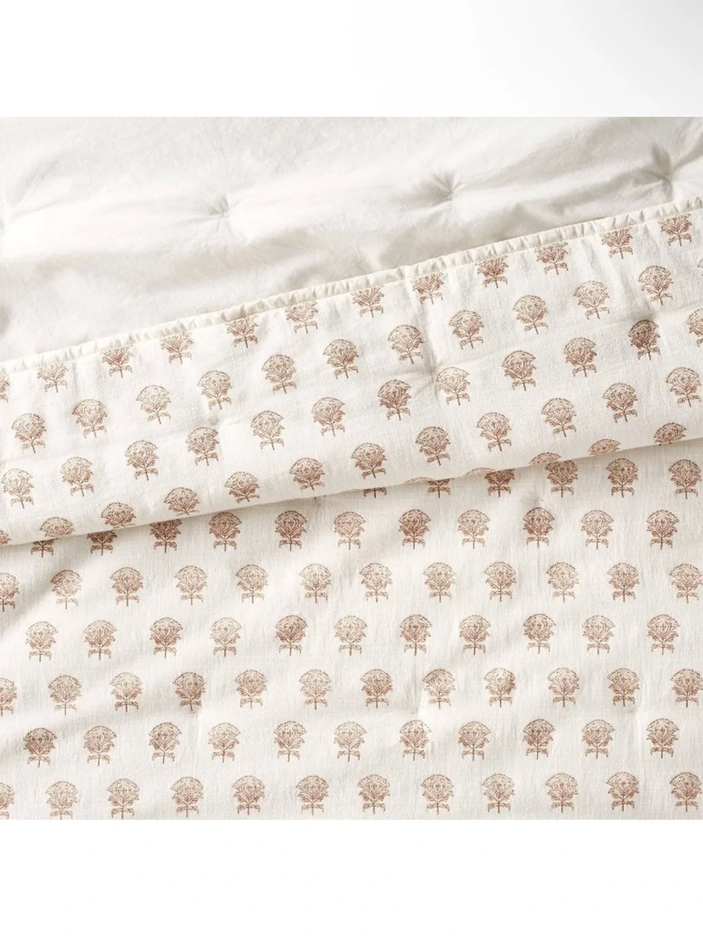 Threshold Studio McGee Lofty Slub Woodblock Print Floral Quilt •King•